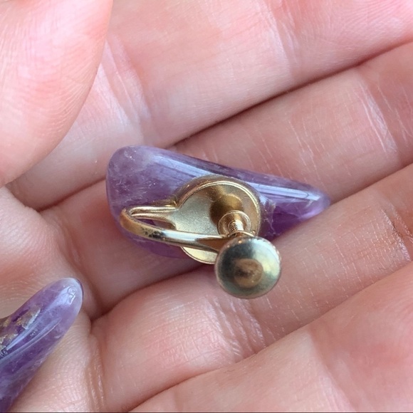 Vintage | Purple Natural Stone Gold Tone Screwback Earrings & Pendant (no chain) - Picture 15 of 16
